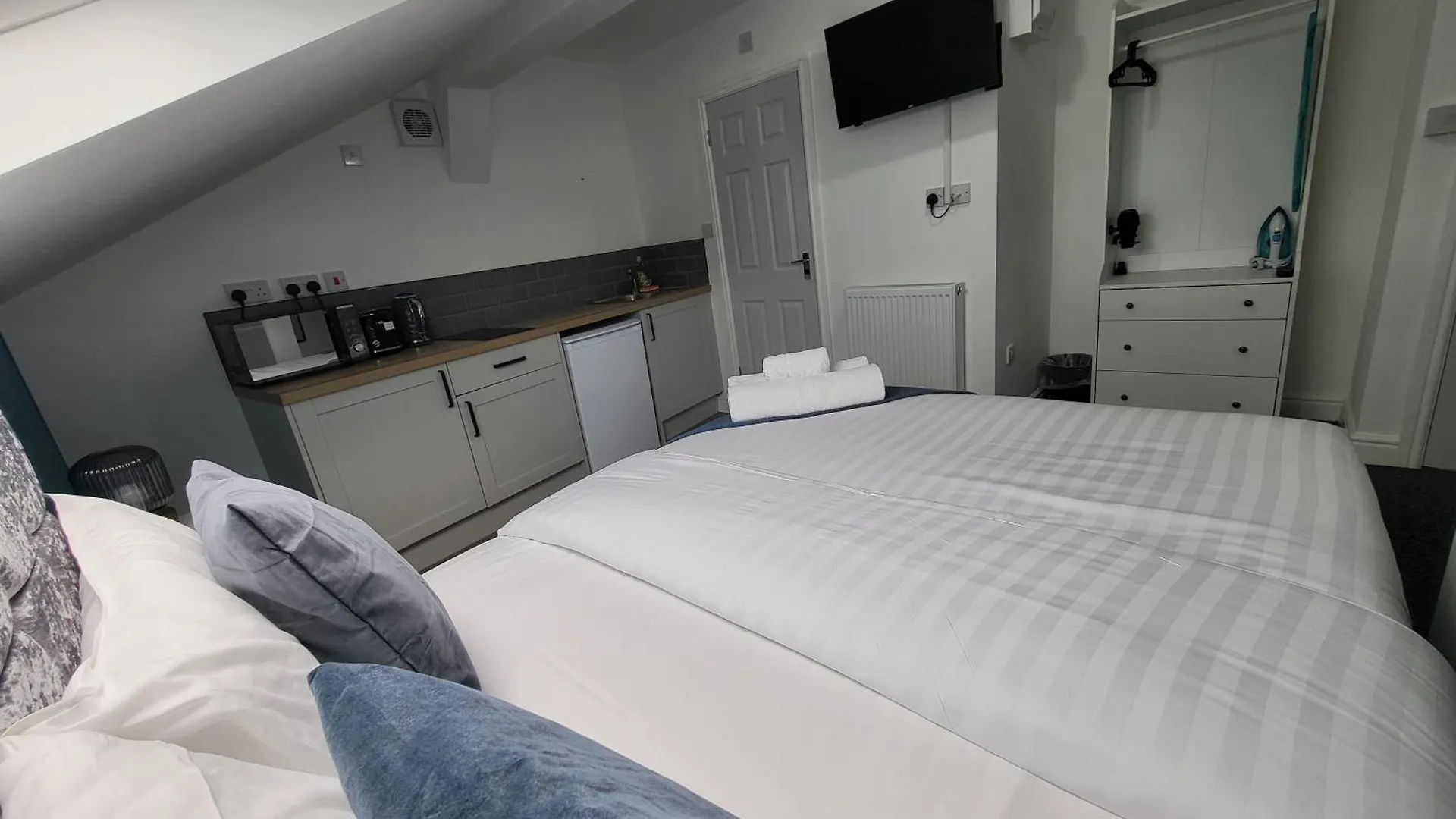 Stay Sleep Rest - Forest Road Nottingham Aparthotel